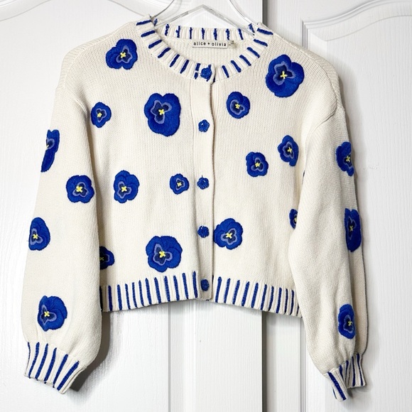 Alice + Olivia Brigid Embroidered Cropped Cardigan Size Small - Picture 6 of 13